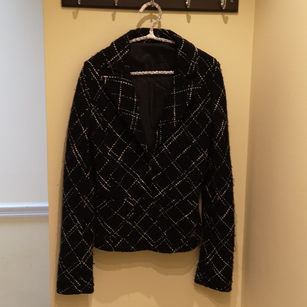Fall jacket black and white size S